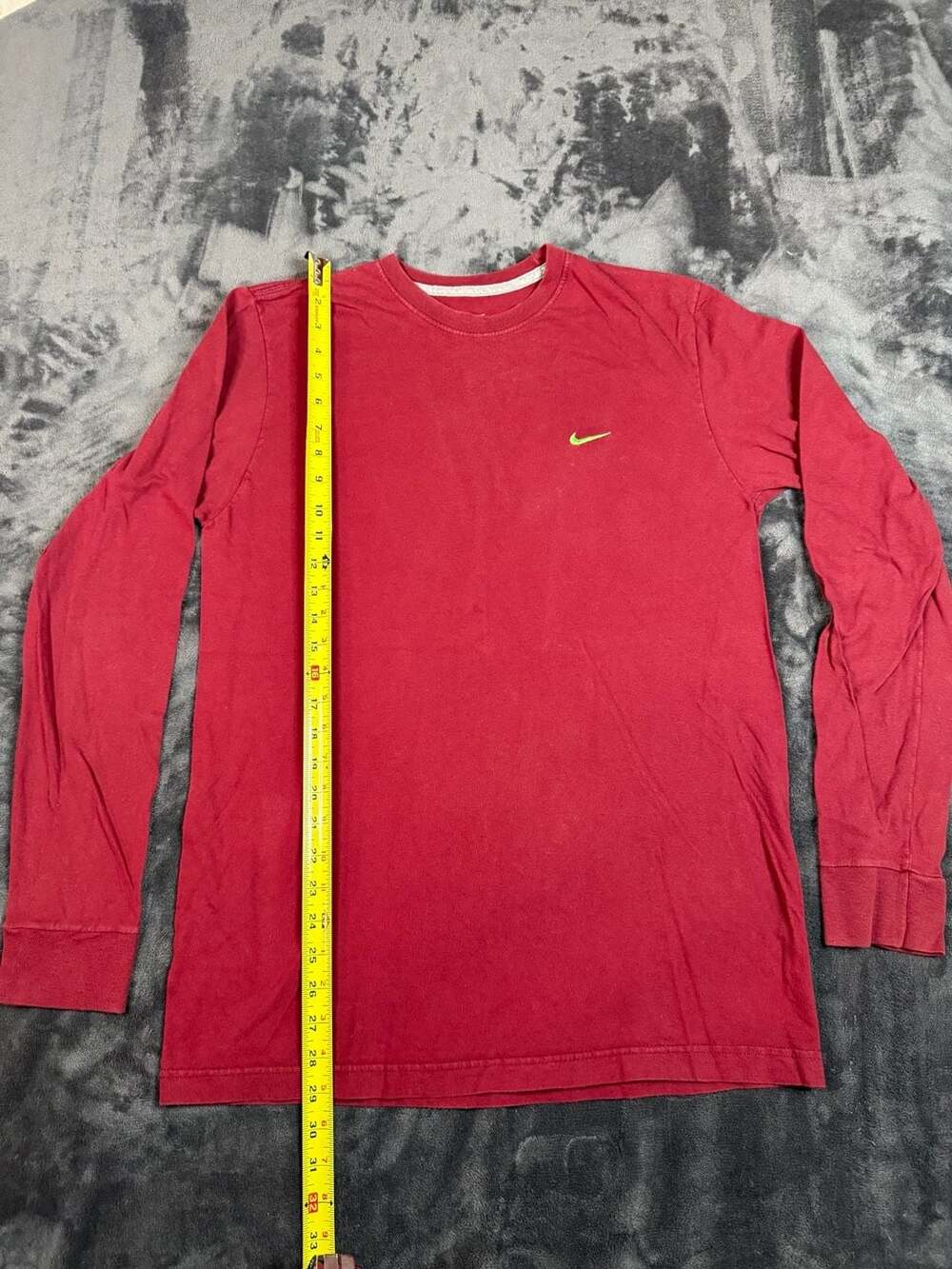 Men’s Nike Long Sleeve T-Shirt Size M Red Cotton Crewneck Athletic Active#104